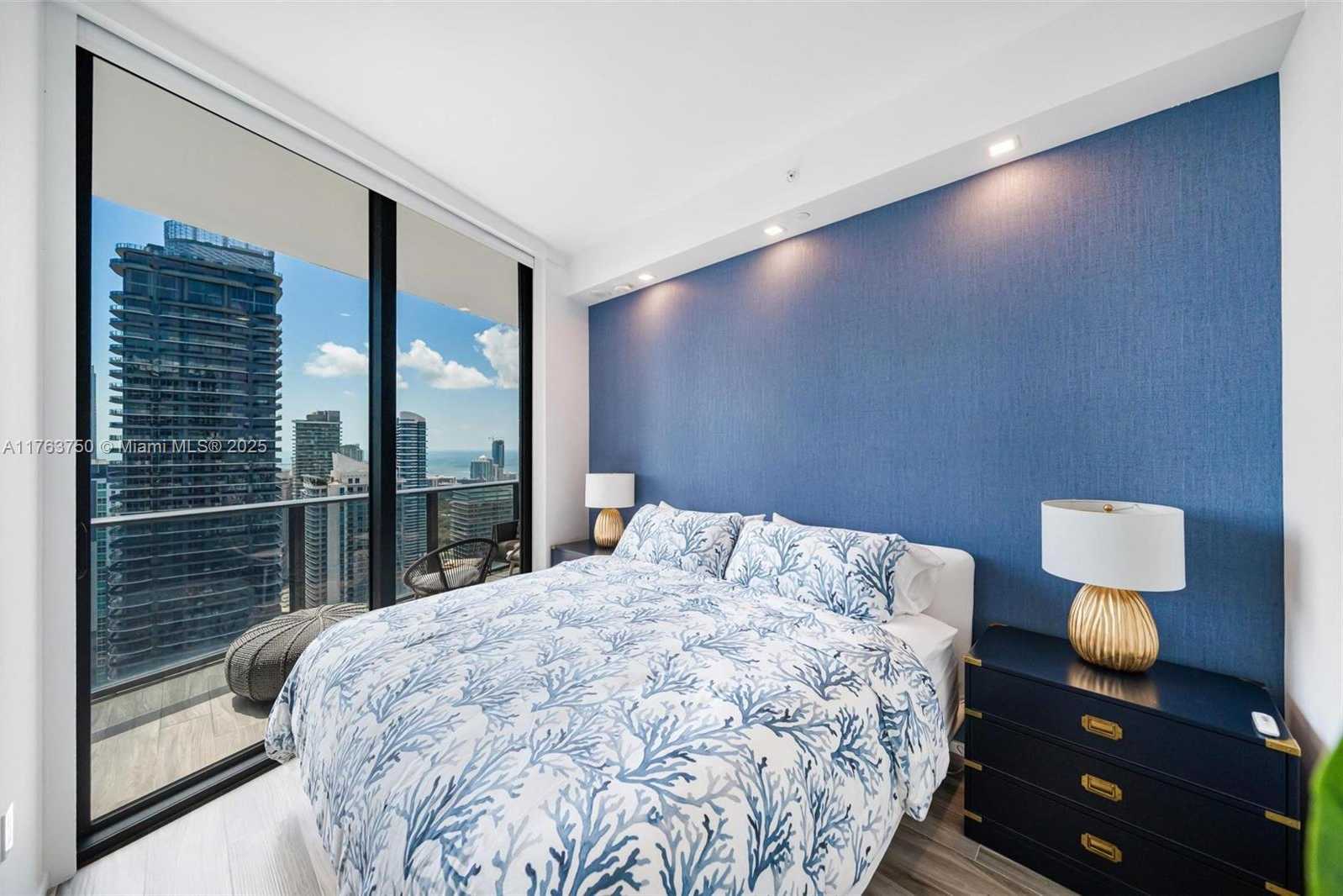Small Image of 801 SOUTH MIAMI AVE #4802, Miami Number 25