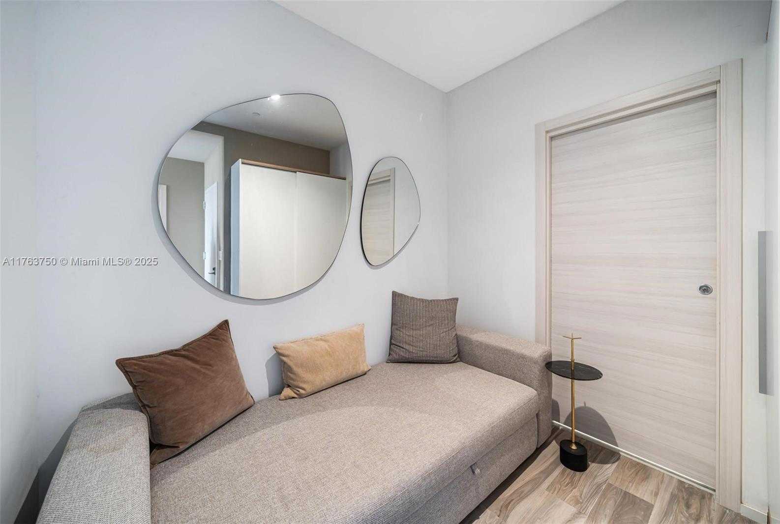 Small Image of 801 SOUTH MIAMI AVE #4802, Miami Number 8