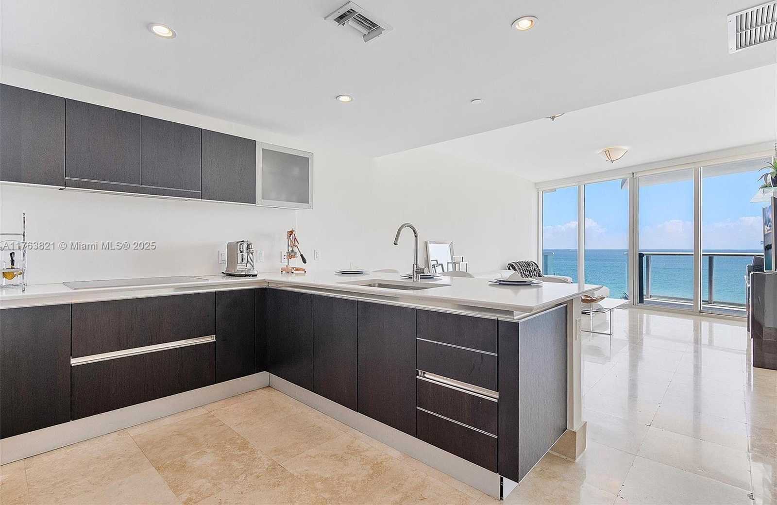 Small Image of 17001 COLLINS AVE #1006, Sunny Isles Beach Number 15
