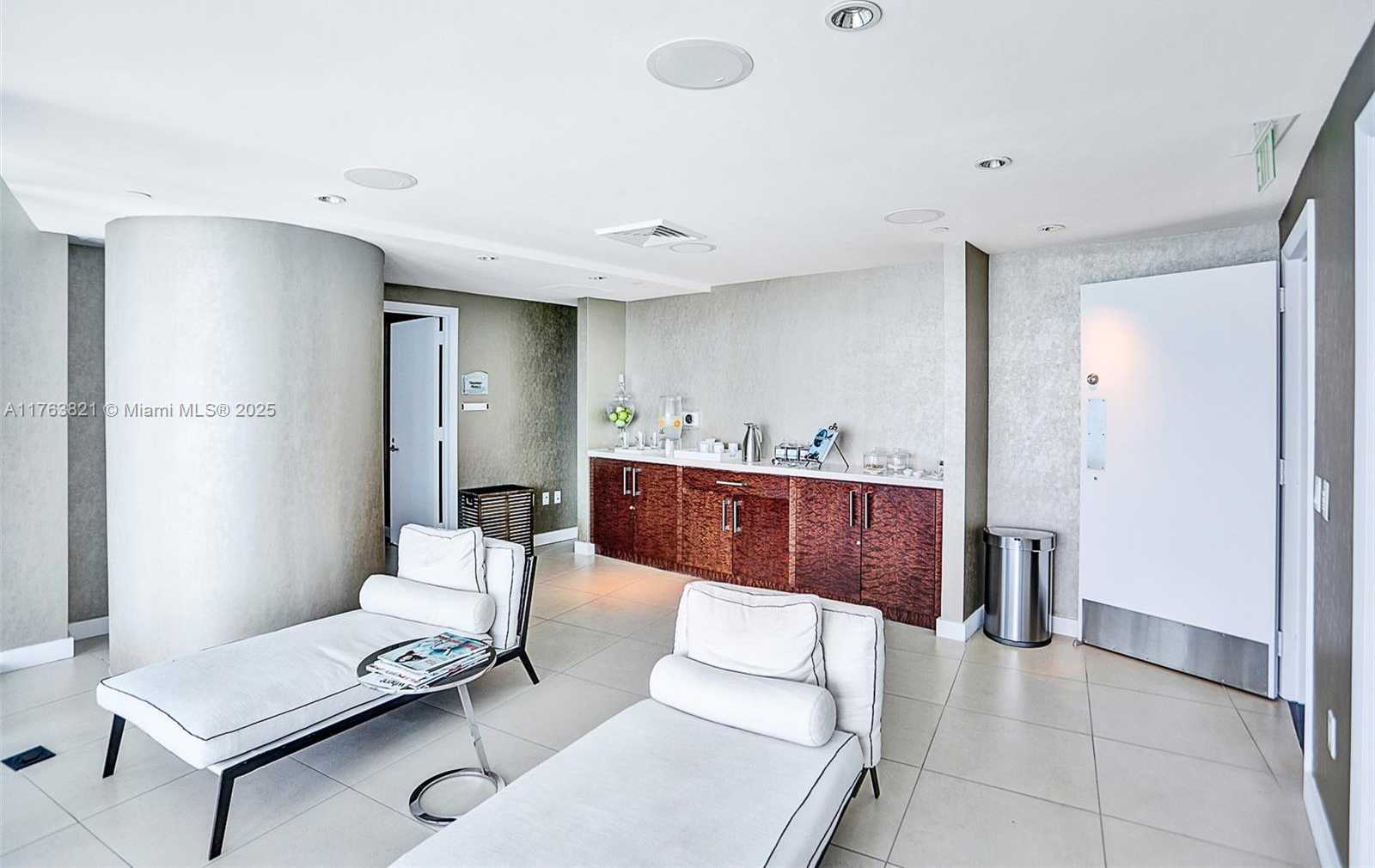 Small Image of 17001 COLLINS AVE #1006, Sunny Isles Beach Number 43