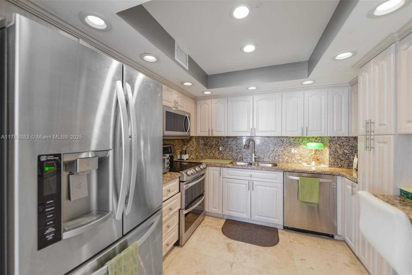 Small Image of 1985 SOUTH OCEAN DR #6F, Hallandale Beach Number 10