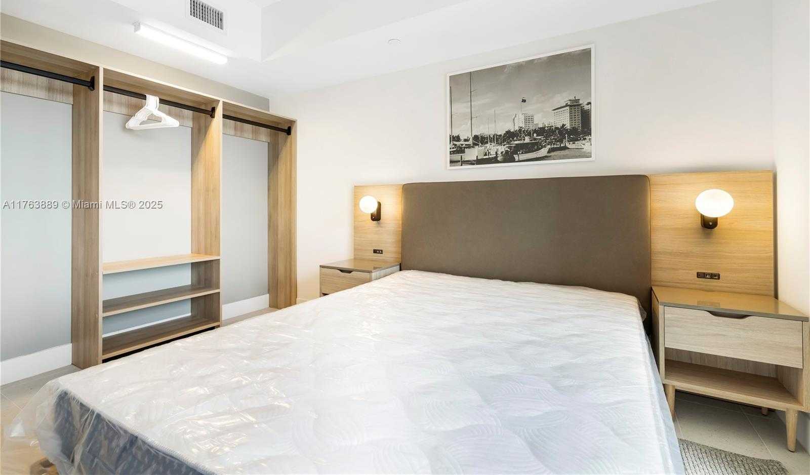 Small Image of 601 NORTH EAST 1ST AV #2601, Miami Number 13