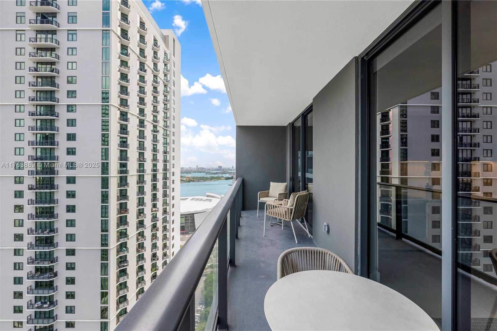 Small Image of 601 NORTH EAST 1ST AV #2601, Miami Number 22