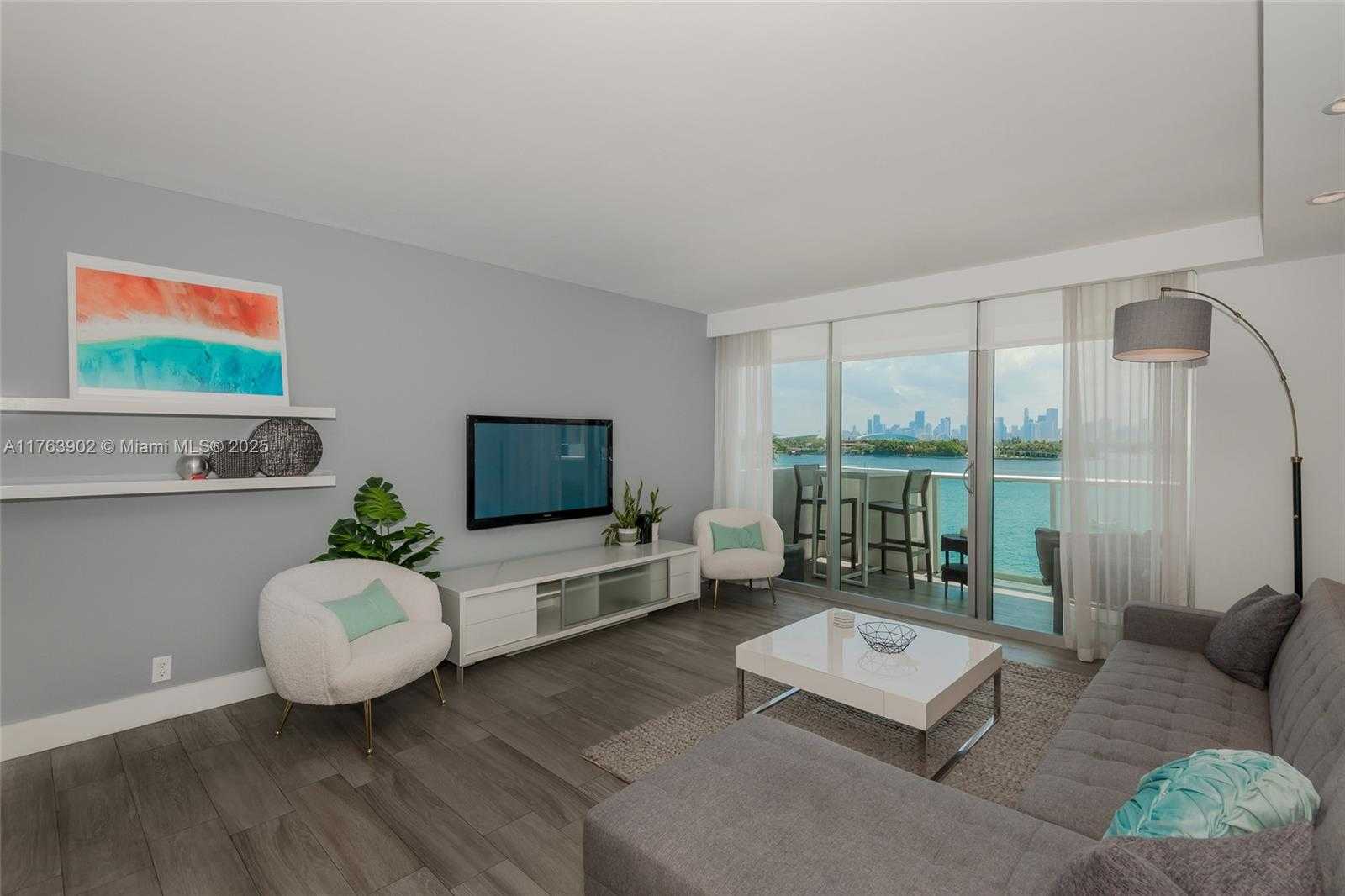 Small Image of 1200 WEST AVE #605, Miami Beach Number 6