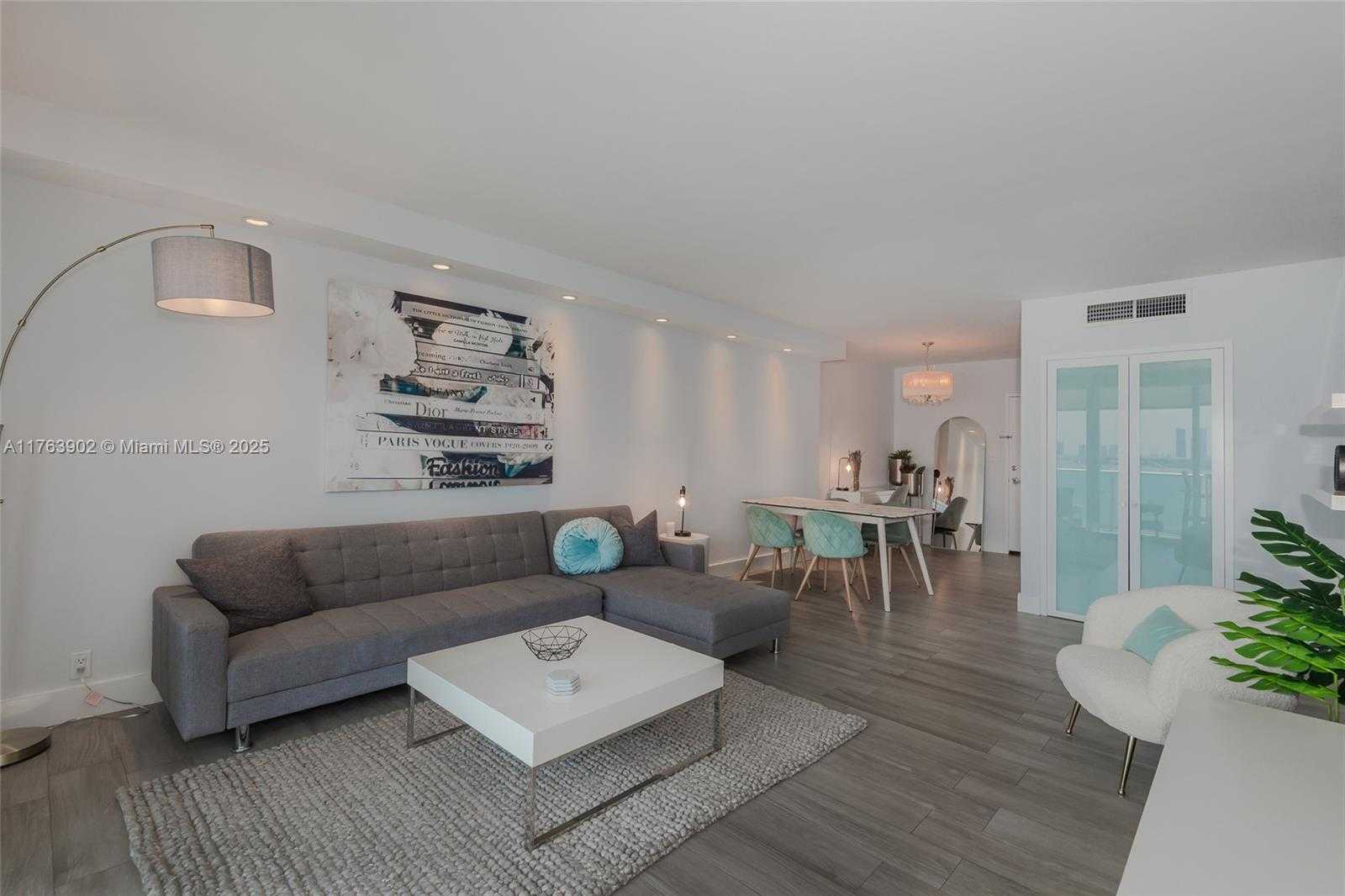 Small Image of 1200 WEST AVE #605, Miami Beach Number 7