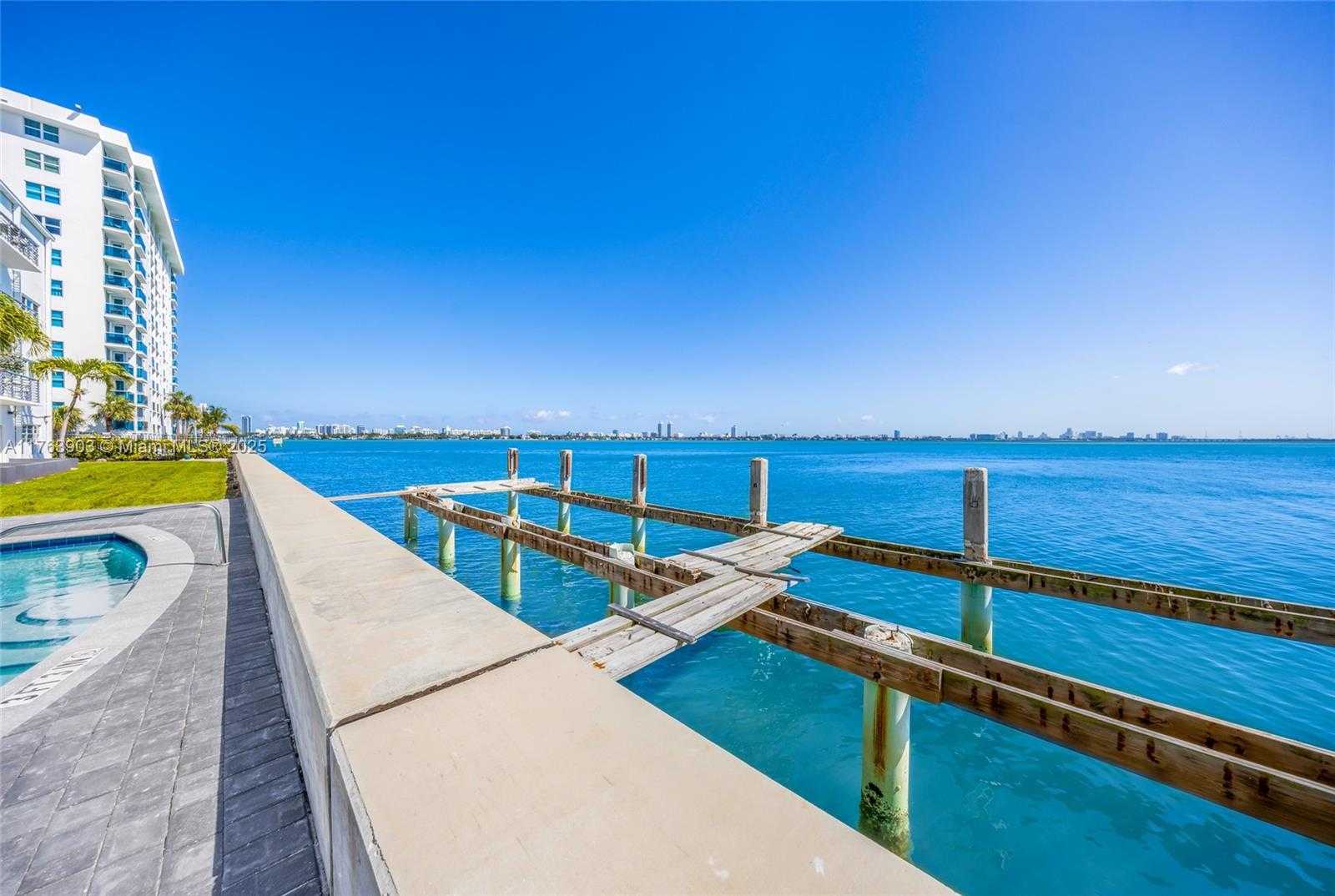Small Image of 1880 SOUTH TREASURE DR #4M, North Bay Village Number 42