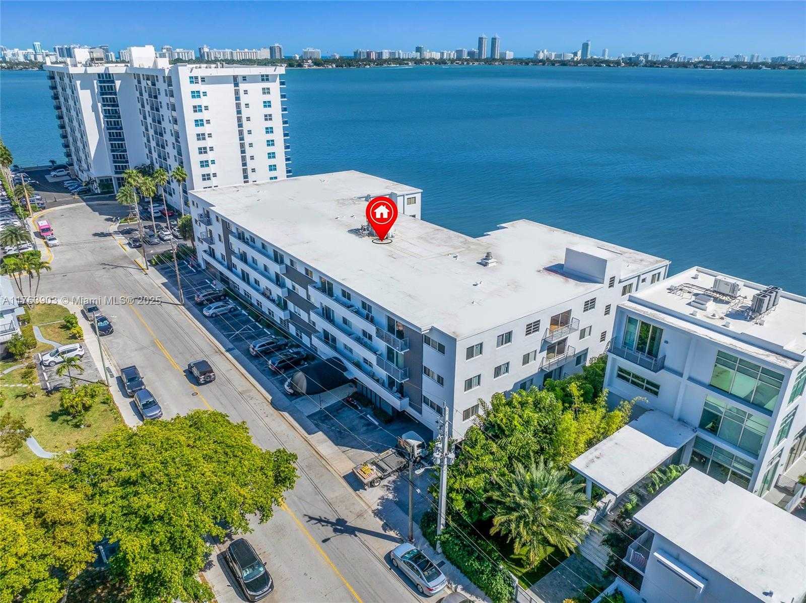 Small Image of 1880 SOUTH TREASURE DR #4M, North Bay Village Number 43