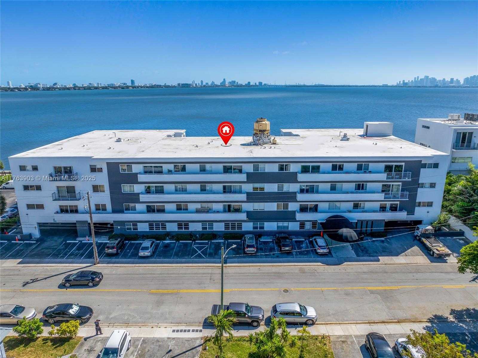 Small Image of 1880 SOUTH TREASURE DR #4M, North Bay Village Number 45