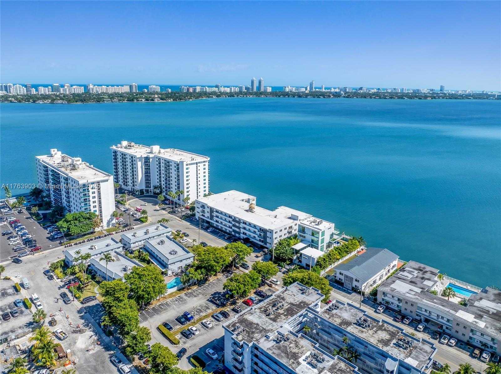 Small Image of 1880 SOUTH TREASURE DR #4M, North Bay Village Number 53