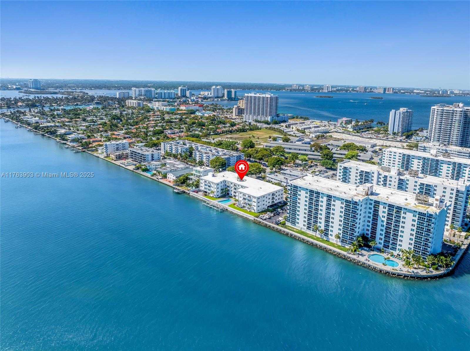Small Image of 1880 SOUTH TREASURE DR #4M, North Bay Village Number 61