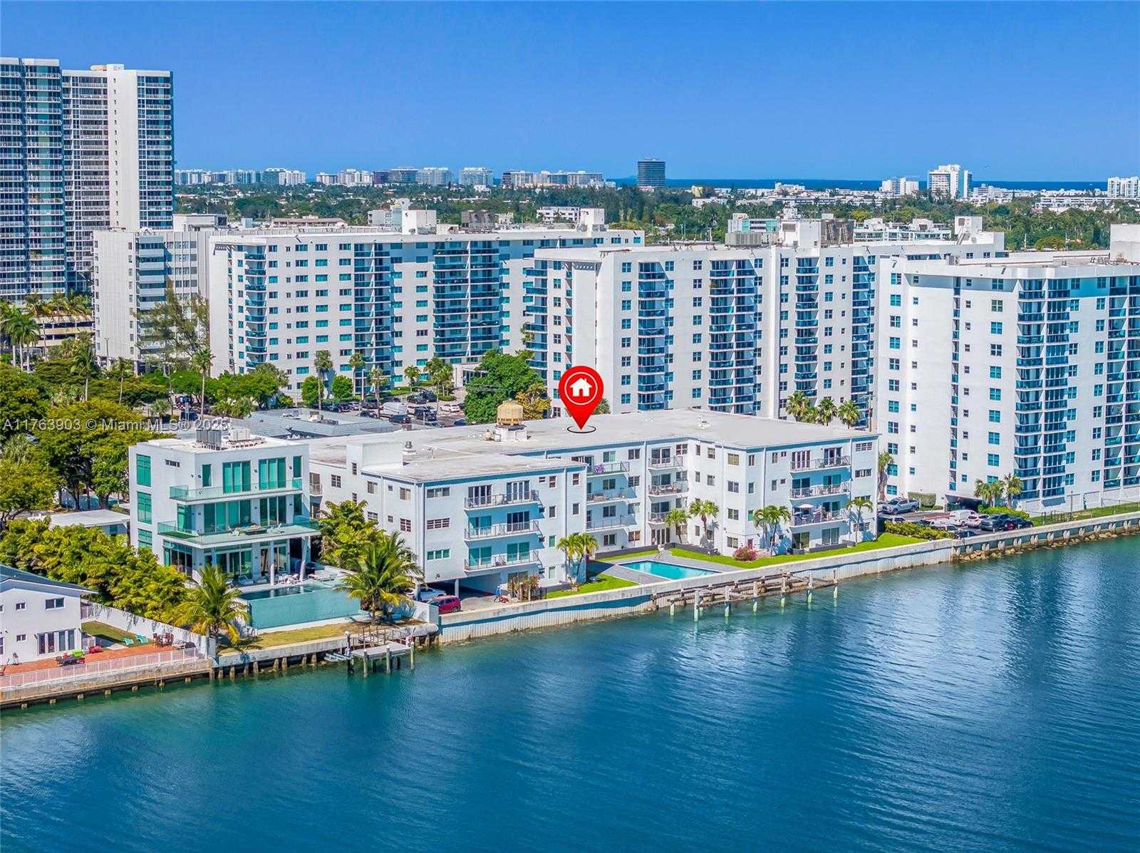 Small Image of 1880 SOUTH TREASURE DR #4M, North Bay Village Number 64