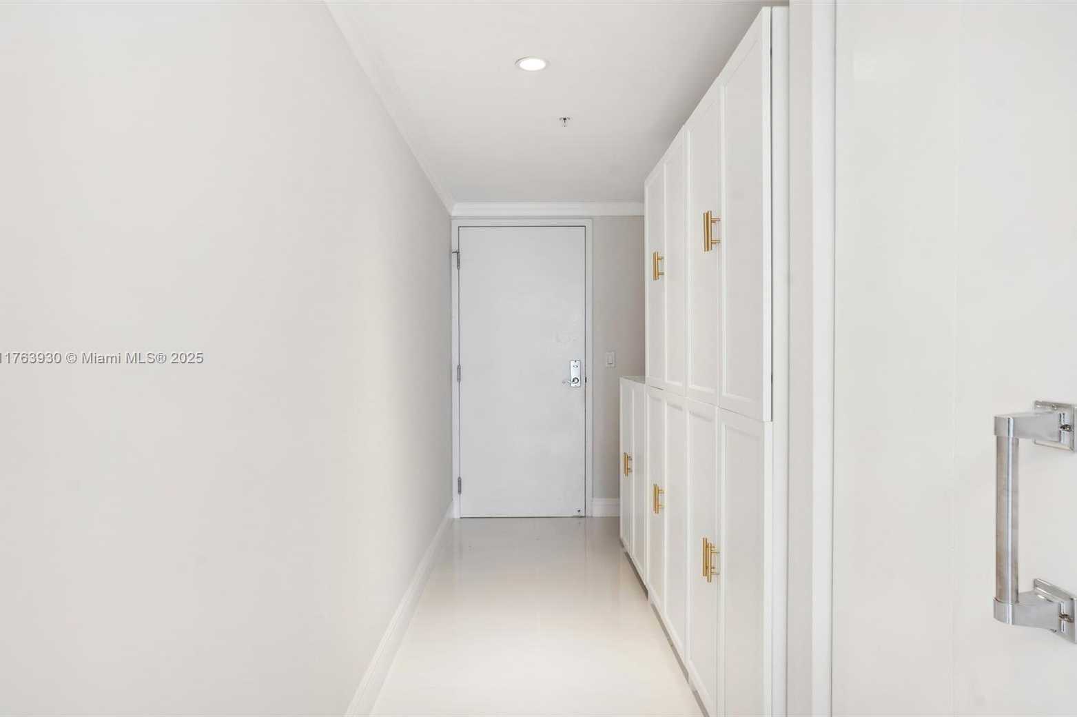 Small Image of 185 SOUTH WEST 7TH ST #1401, Miami Number 17