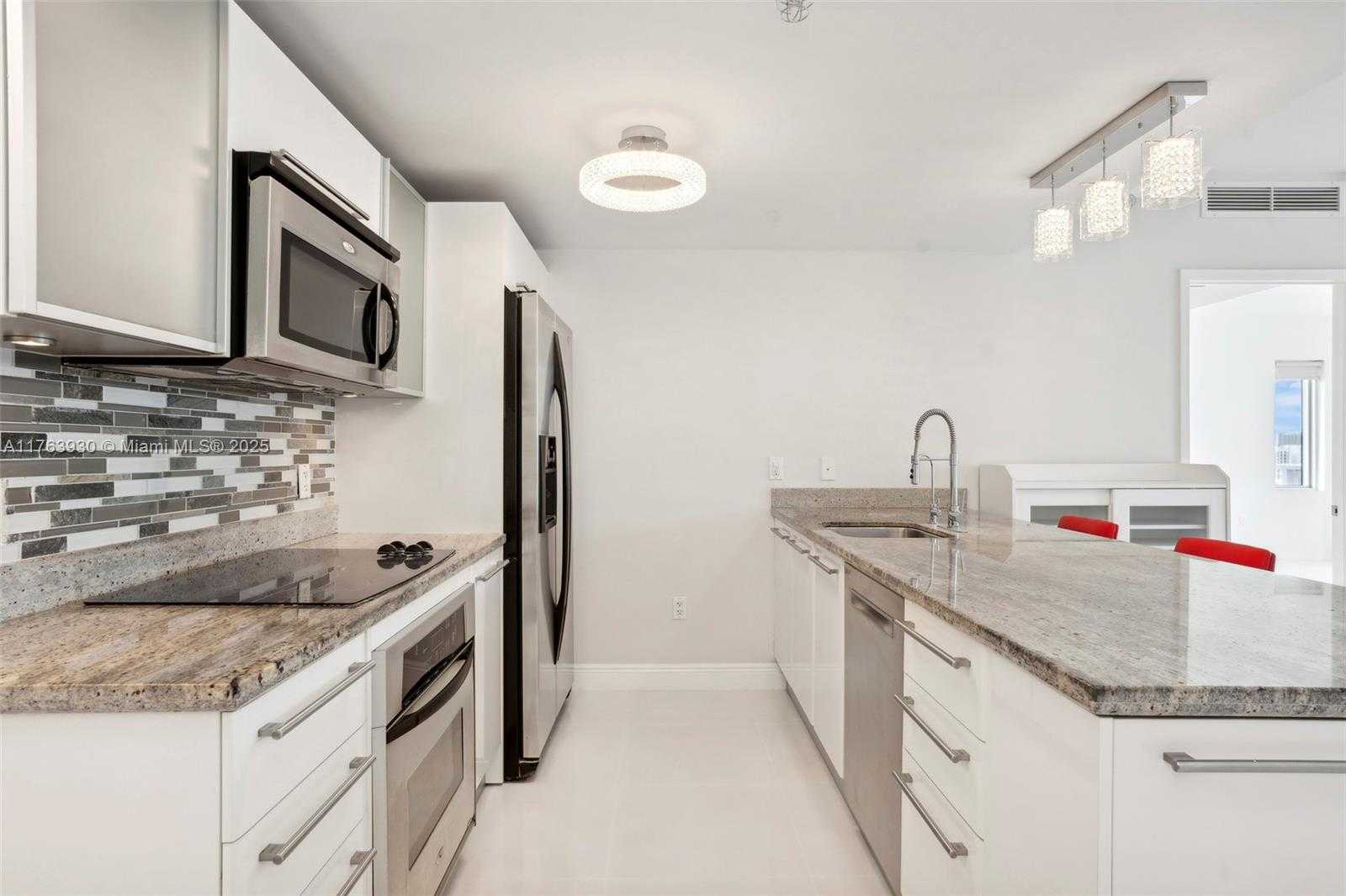 Small Image of 185 SOUTH WEST 7TH ST #1401, Miami Number 6