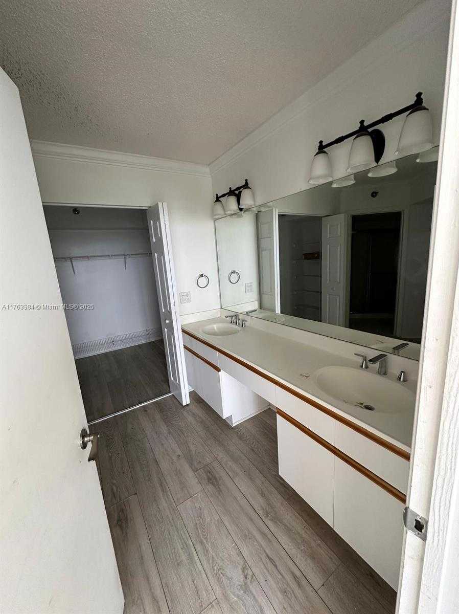 Small Image of 3400 NORTH EAST 192ND #1608, Aventura Number 14