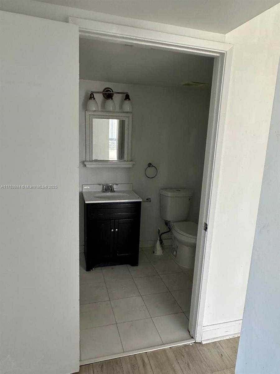Small Image of 3400 NORTH EAST 192ND #1608, Aventura Number 7