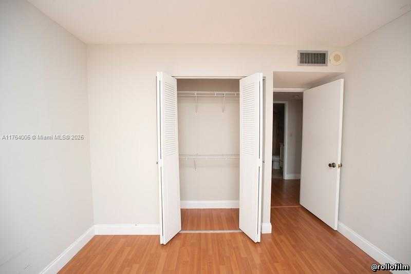 Small Image of 2801 NORTH EAST 183RD ST #709W, Aventura Number 13
