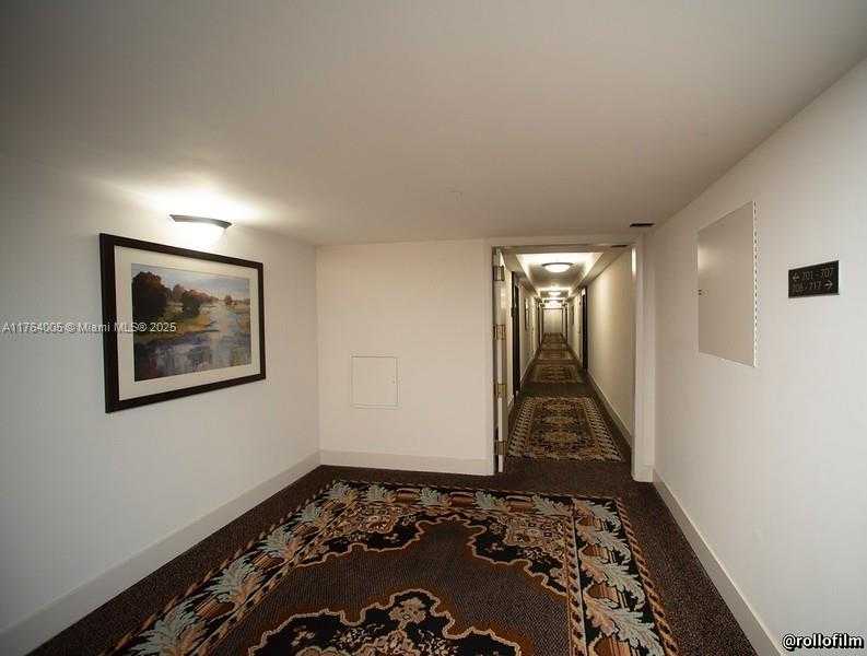 Small Image of 2801 NORTH EAST 183RD ST #709W, Aventura Number 5