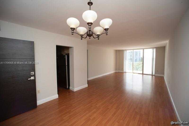 Small Image of 2801 NORTH EAST 183RD ST #709W, Aventura Number 6