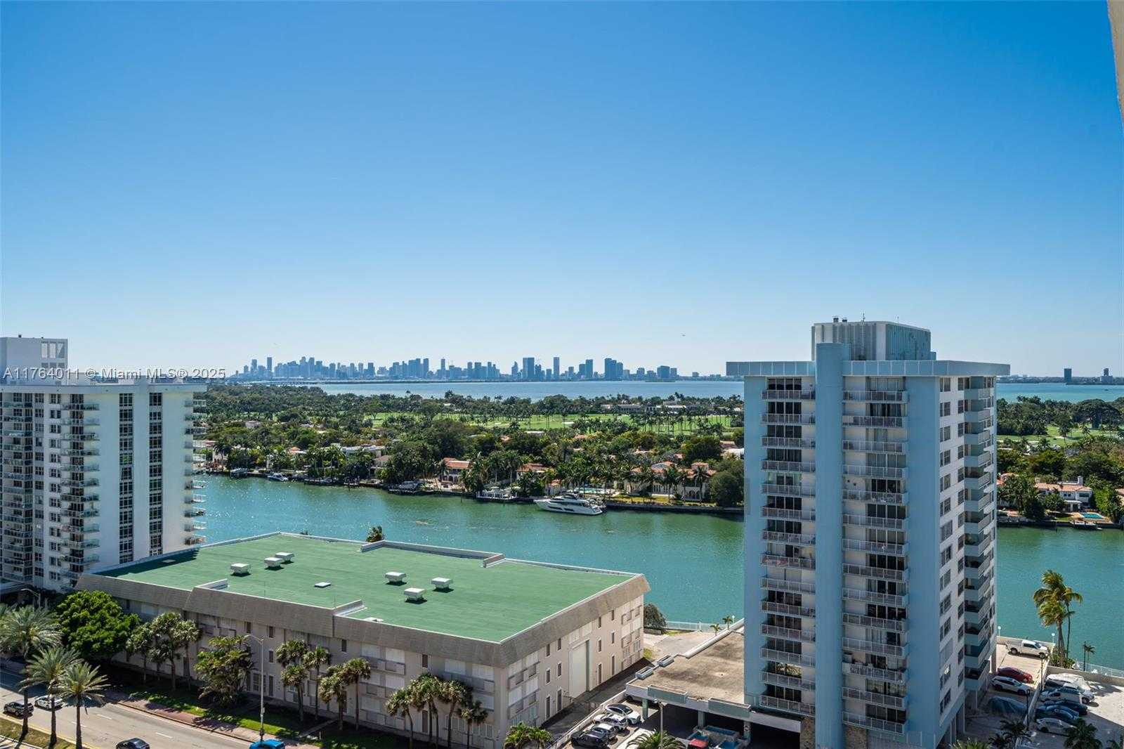 Small Image of 5875 COLLINS AVE #1704, Miami Beach Number 28