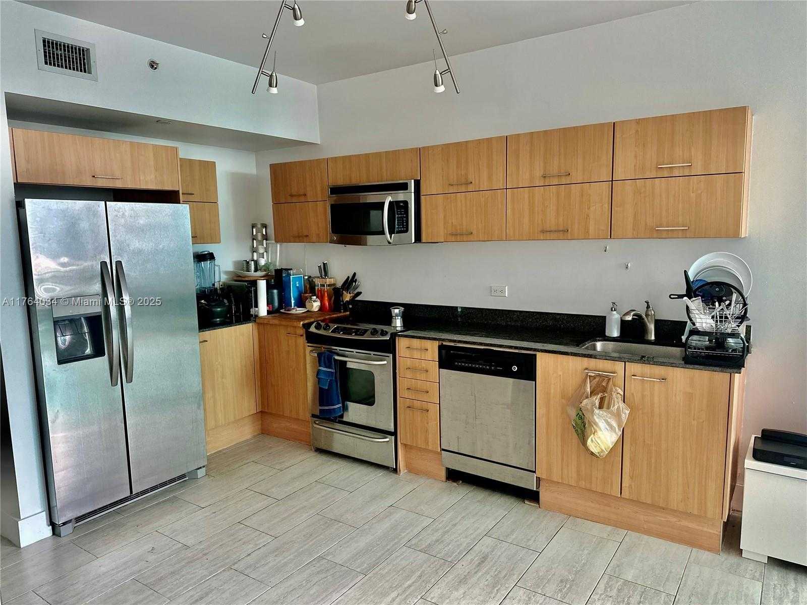 Small Image of 350 SOUTH MIAMI AVE #2712, Miami Number 6