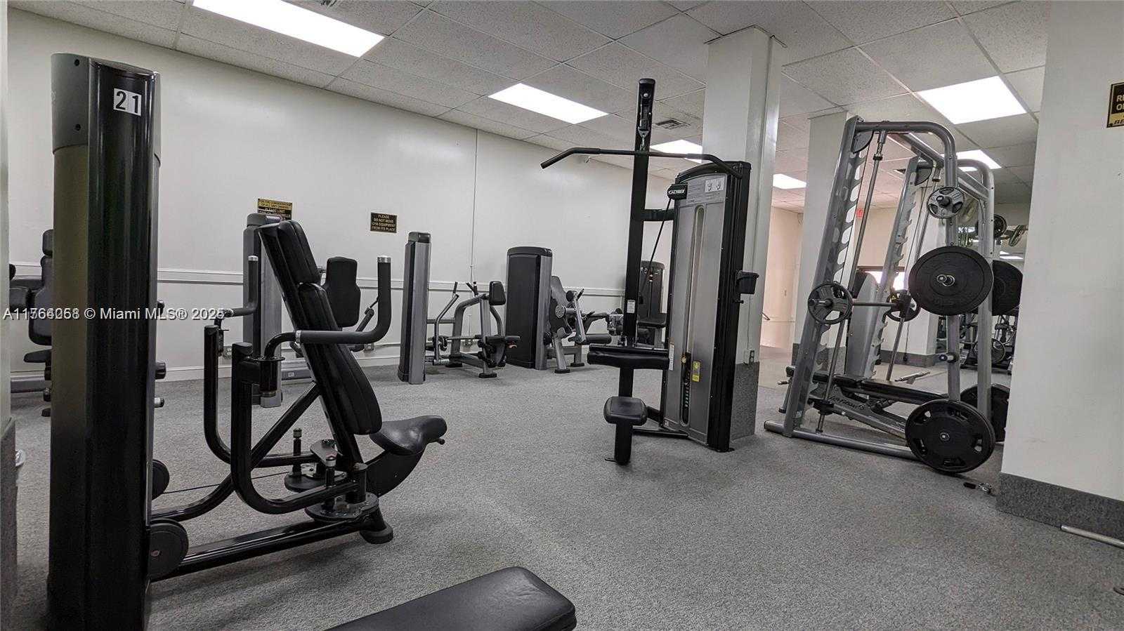 Small Image of 3800 SOUTH OCEAN DR #508, Hollywood Number 37