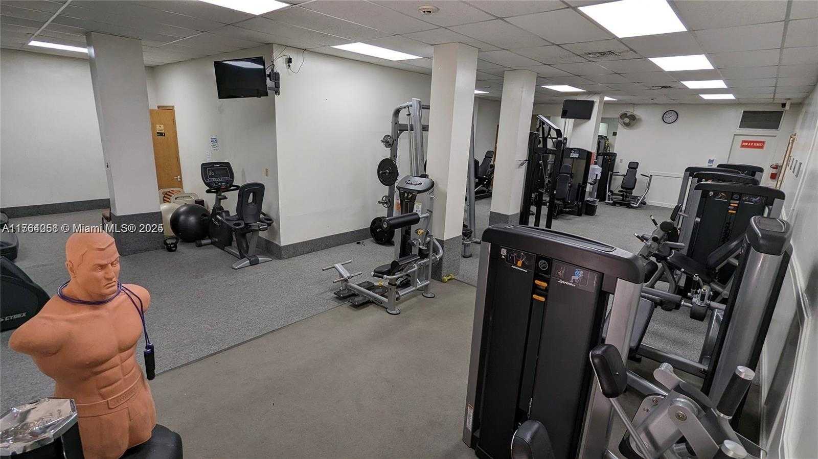Small Image of 3800 SOUTH OCEAN DR #508, Hollywood Number 39