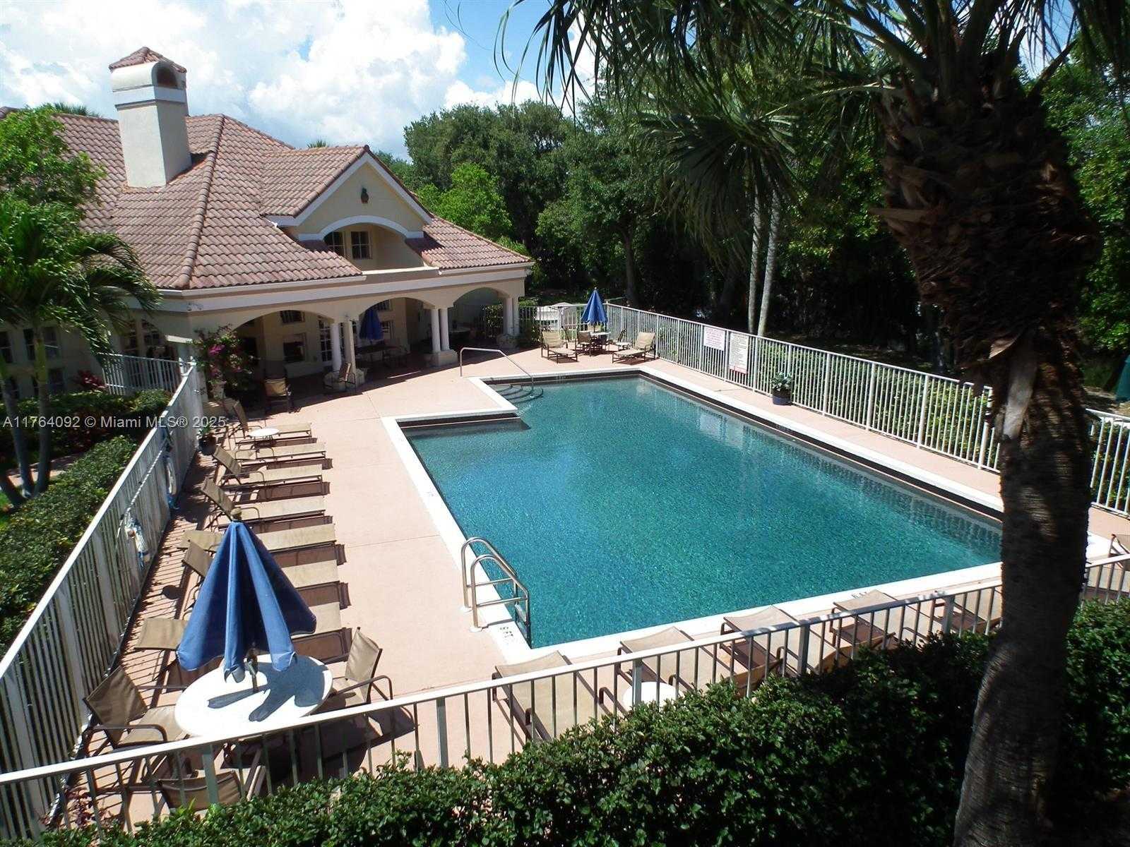 Small Image of 815 WEST BOYNTON BEACH BLVD #10-205, Boynton Beach Number 6