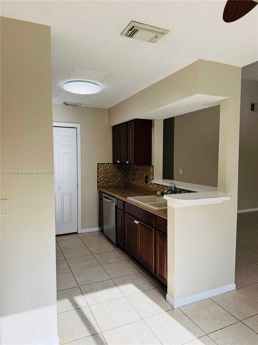 Small Image of 815 WEST BOYNTON BEACH BLVD #10-205, Boynton Beach Number 9