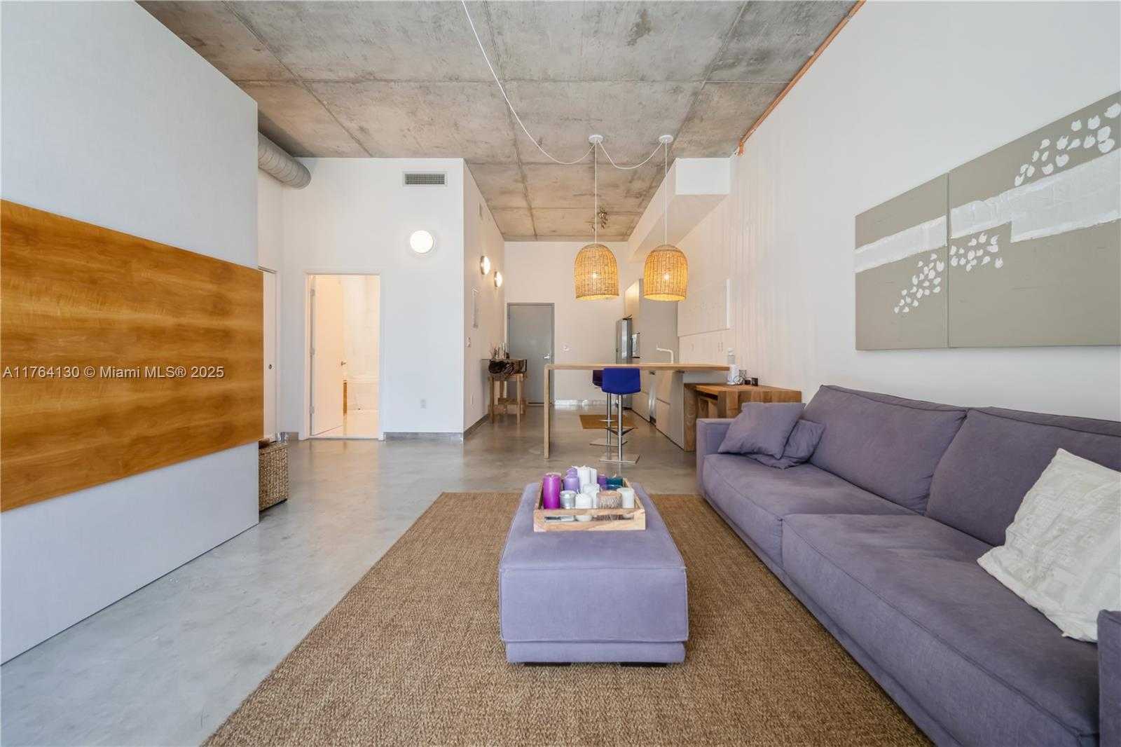 Small Image of 2001 MERIDIAN AVE #512, Miami Beach Number 11