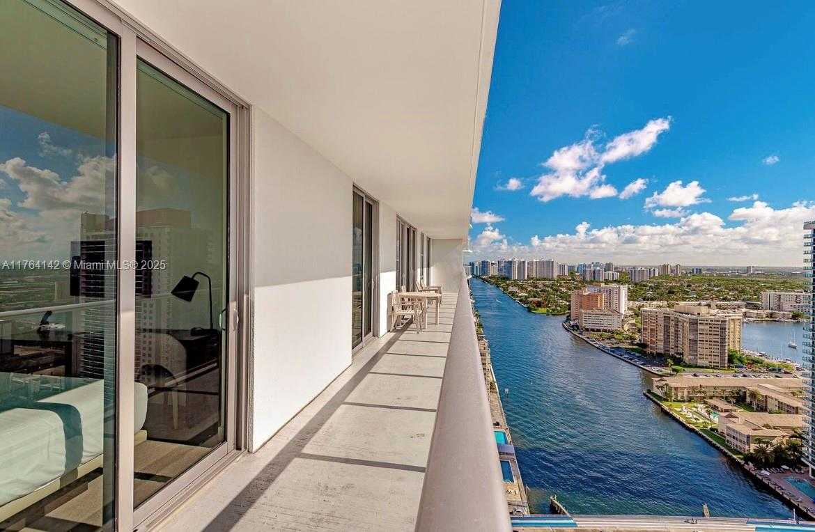 Small Image of 4010 SOUTH OCEAN DR #R3004, Hollywood Number 10