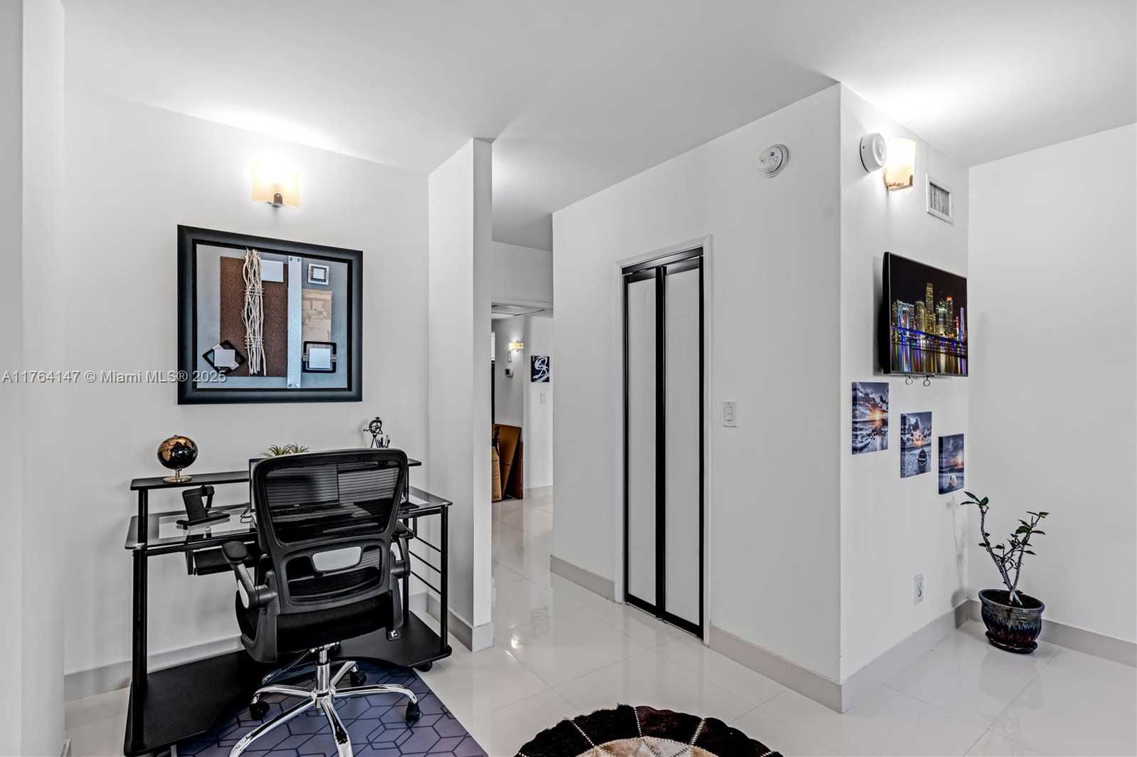 Small Image of 19380 COLLINS AVE #307, Sunny Isles Beach Number 32