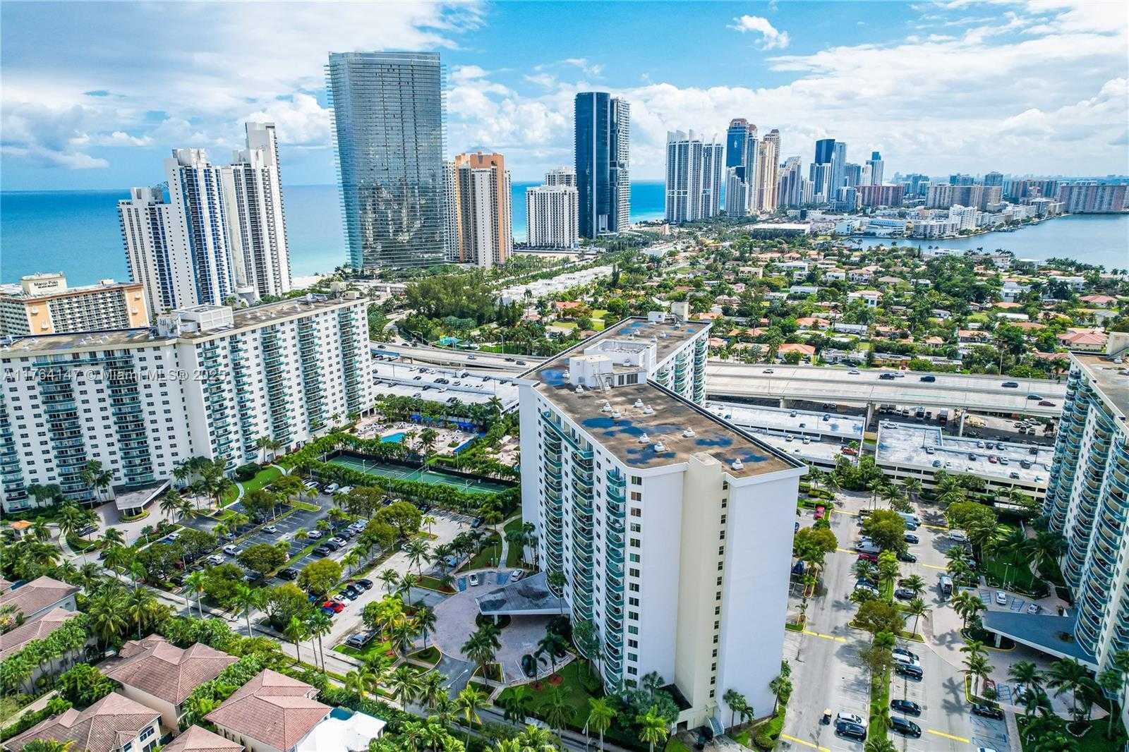 Small Image of 19380 COLLINS AVE #307, Sunny Isles Beach Number 4