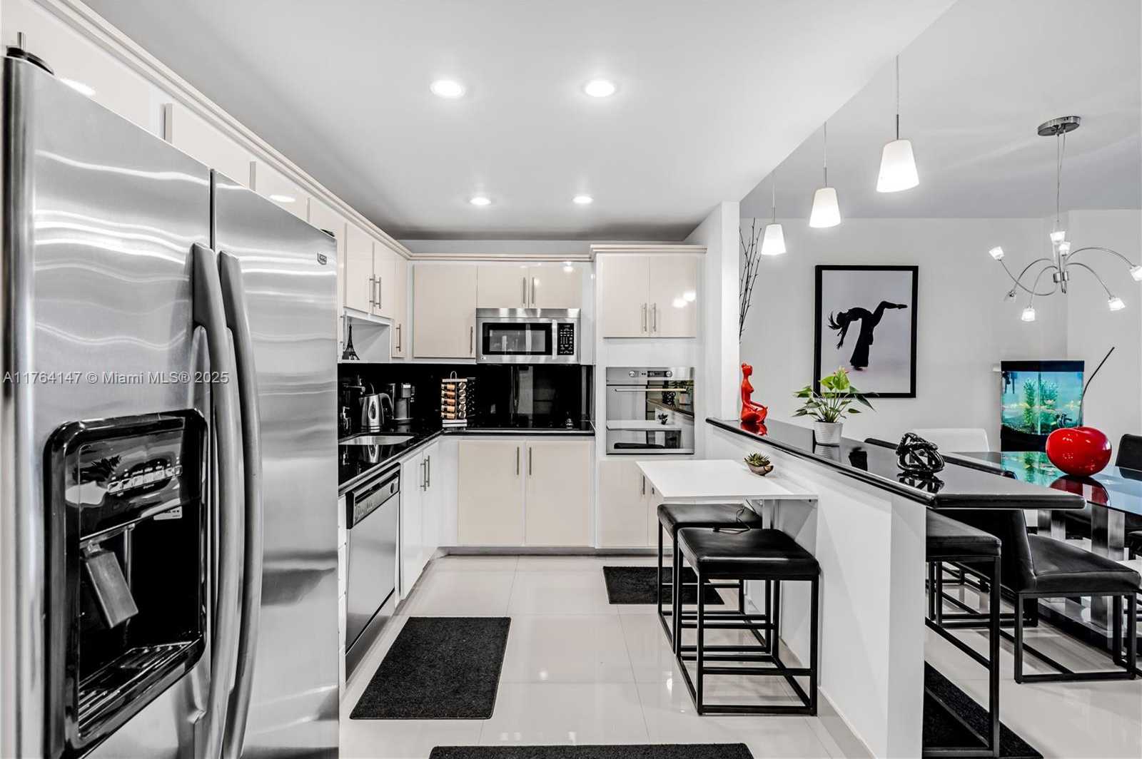 Small Image of 19380 COLLINS AVE #307, Sunny Isles Beach Number 40