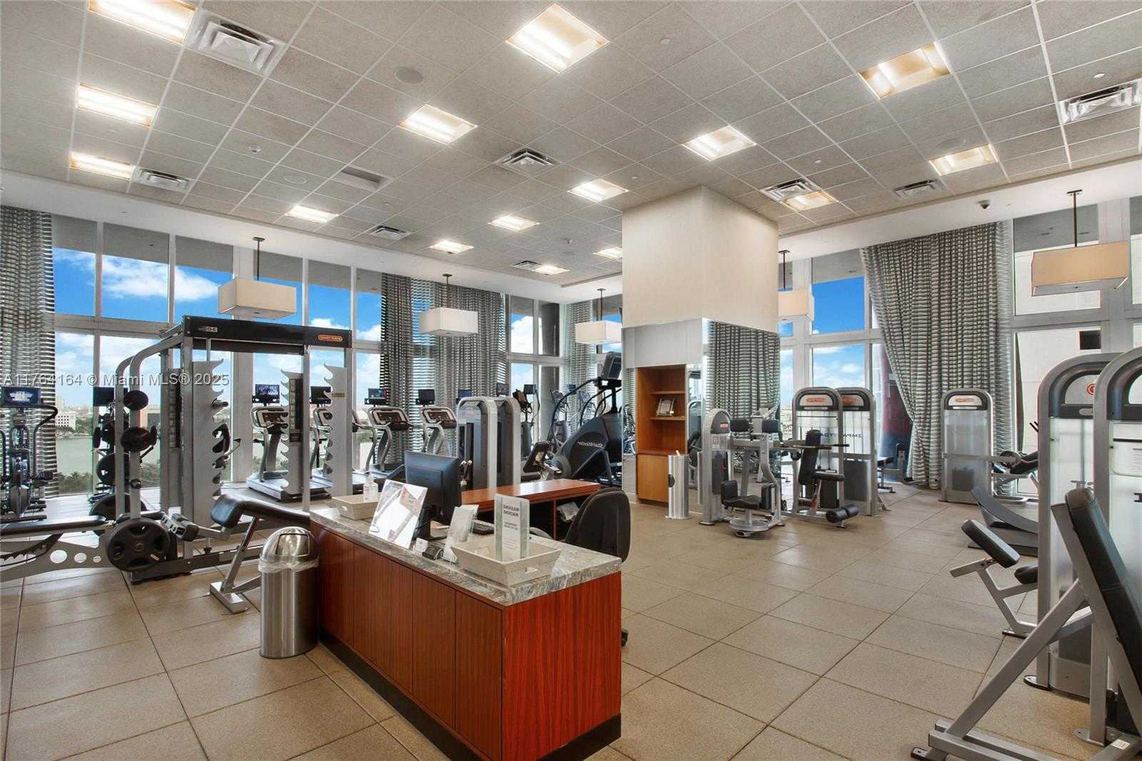 Small Image of 50 BISCAYNE BLVD #3309, Miami Number 12