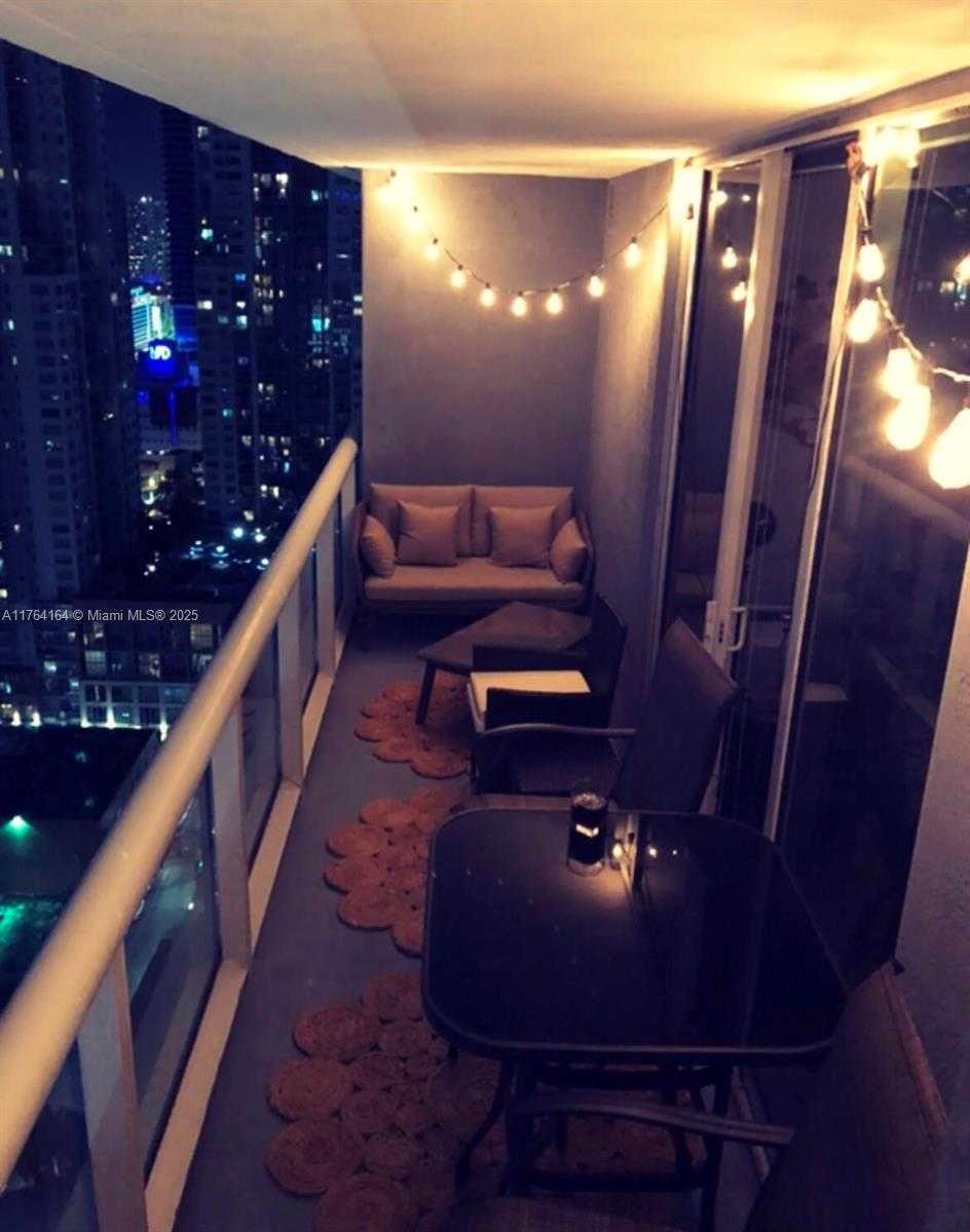 Small Image of 50 BISCAYNE BLVD #3309, Miami Number 8