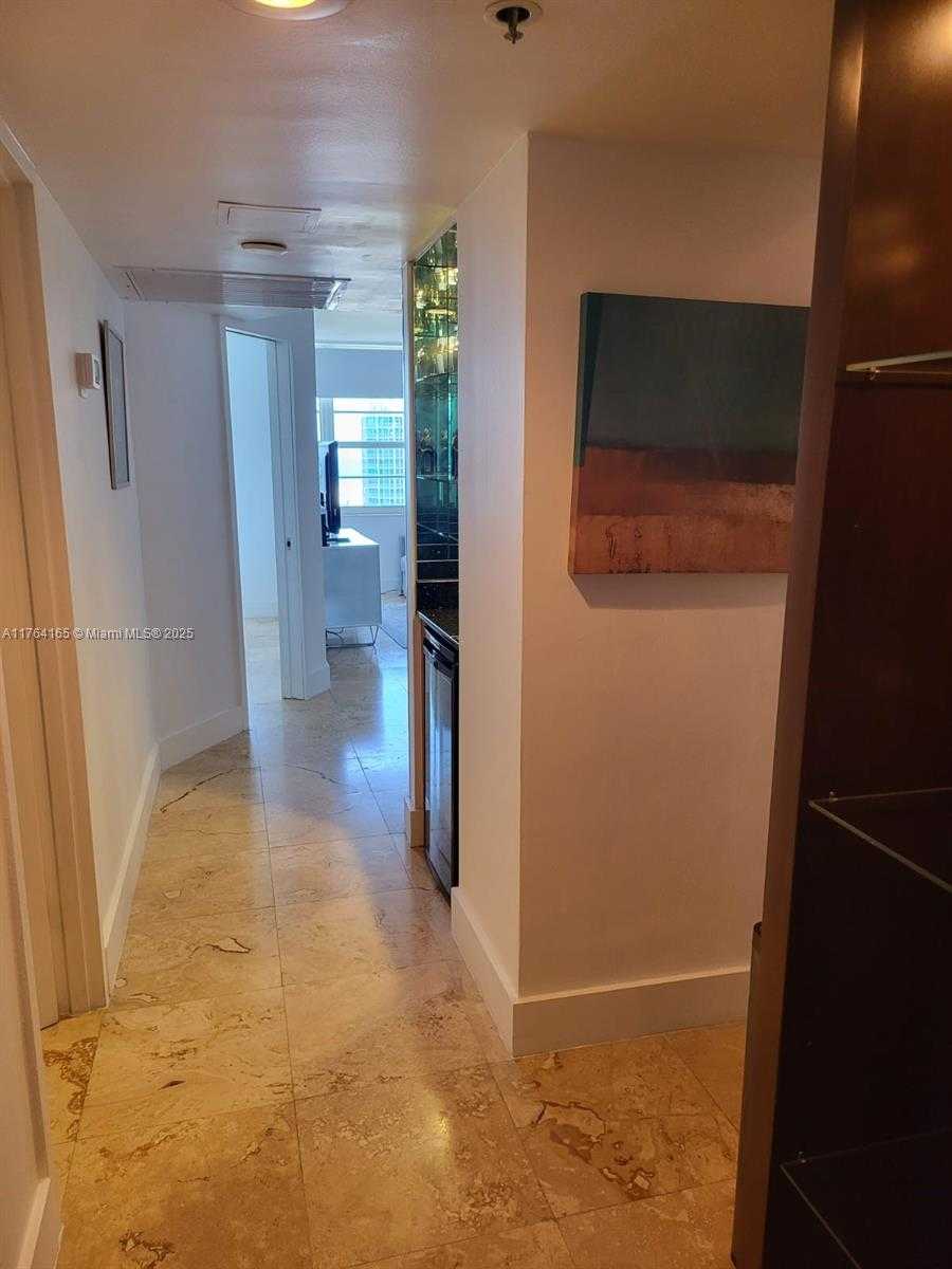 Small Image of 100 LINCOLN RD #1238, Miami Beach Number 14