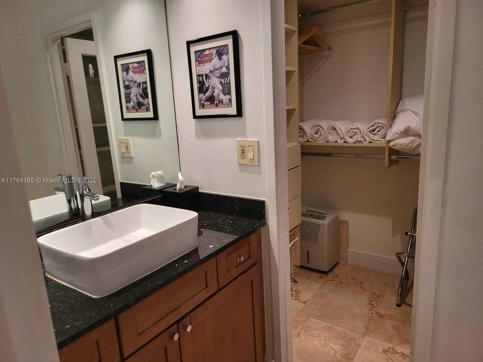Small Image of 100 LINCOLN RD #1238, Miami Beach Number 5