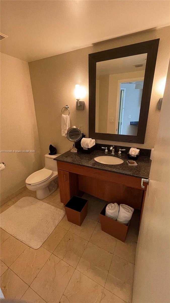 Small Image of 18001 COLLINS AVE #2814, Sunny Isles Beach Number 19