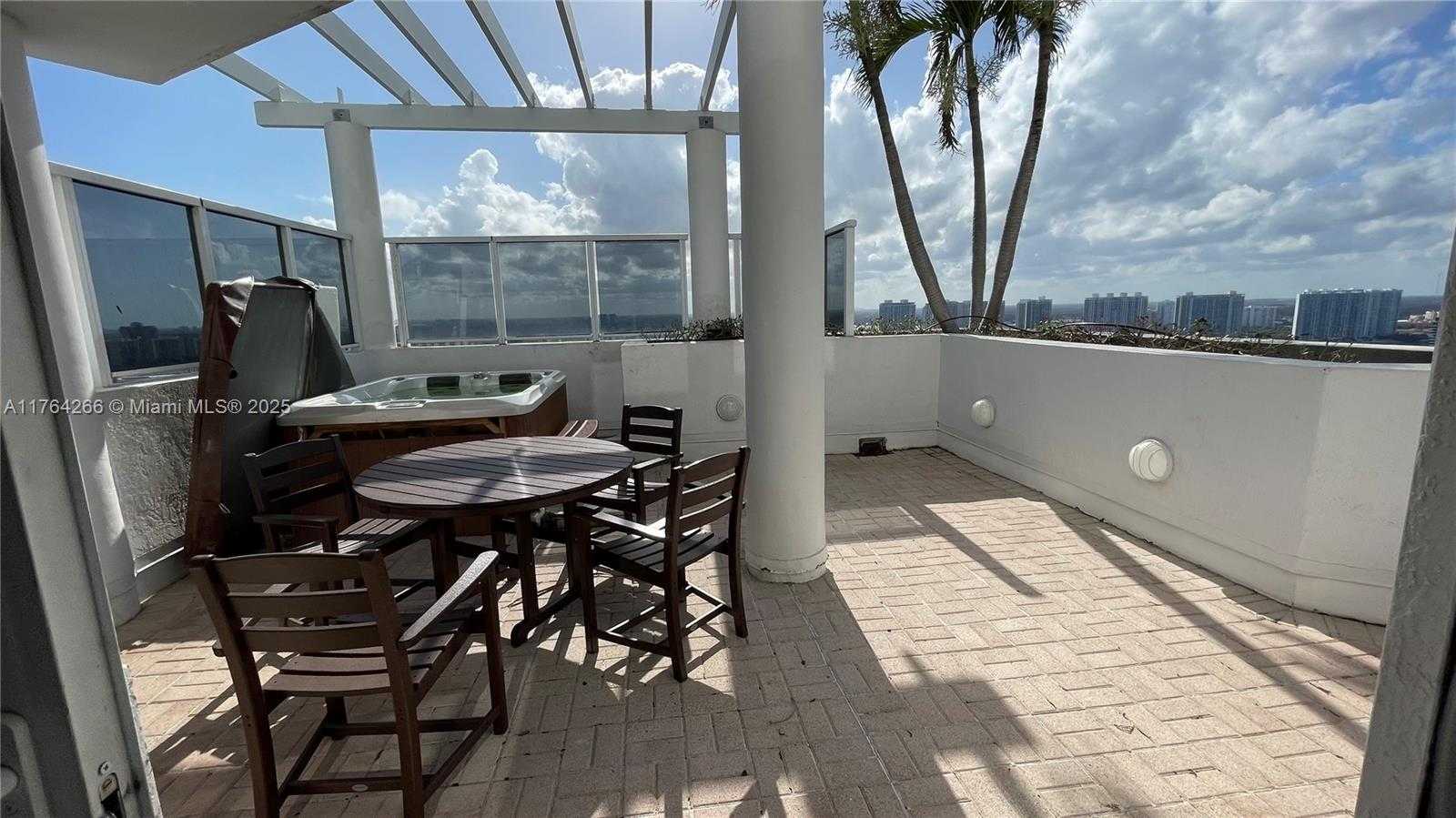 Small Image of 18001 COLLINS AVE #2814, Sunny Isles Beach Number 25