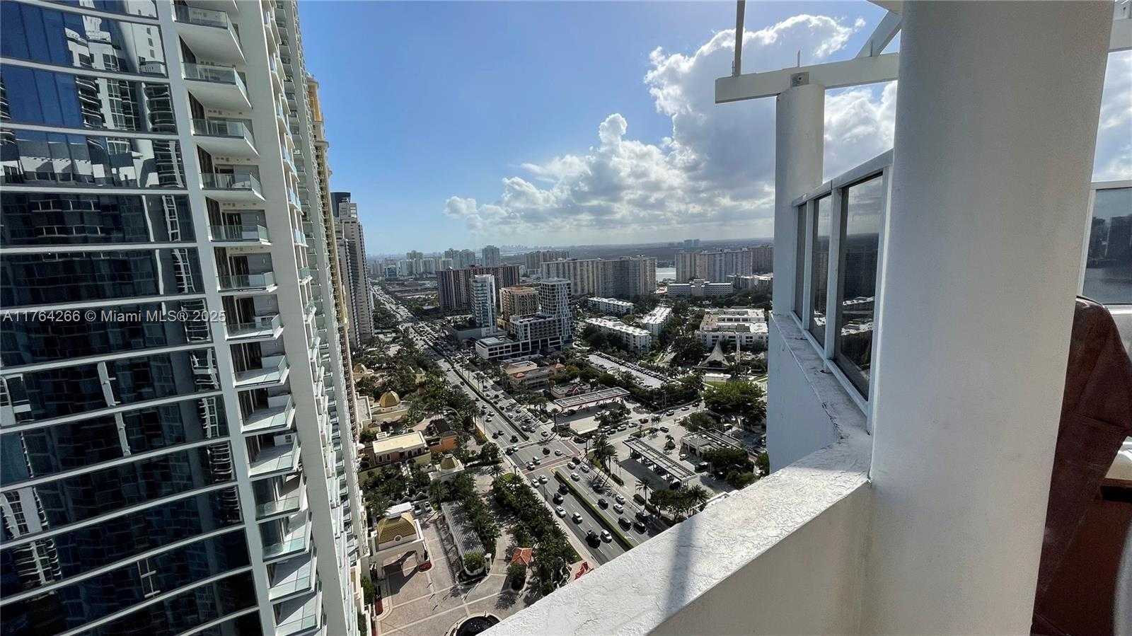 Small Image of 18001 COLLINS AVE #2814, Sunny Isles Beach Number 26