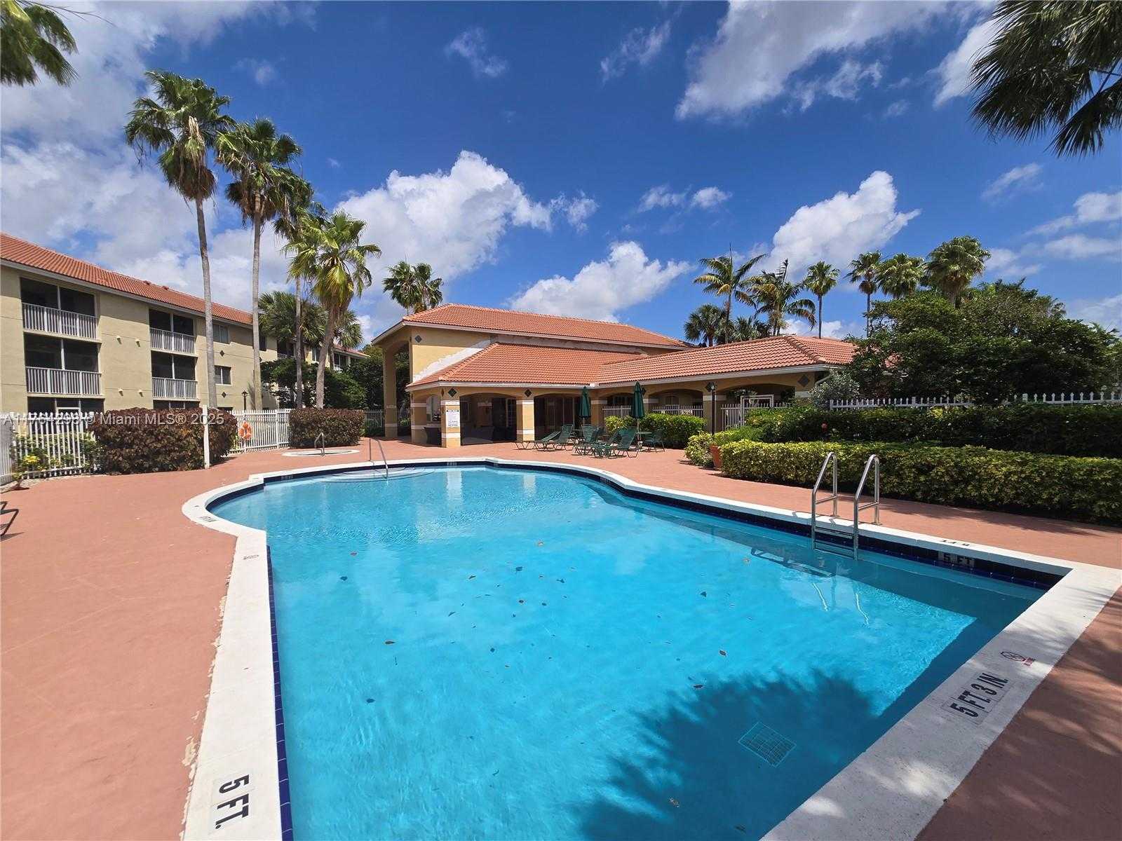 Small Image of 410 SOUTH PARK RD #1-302, Hollywood Number 11