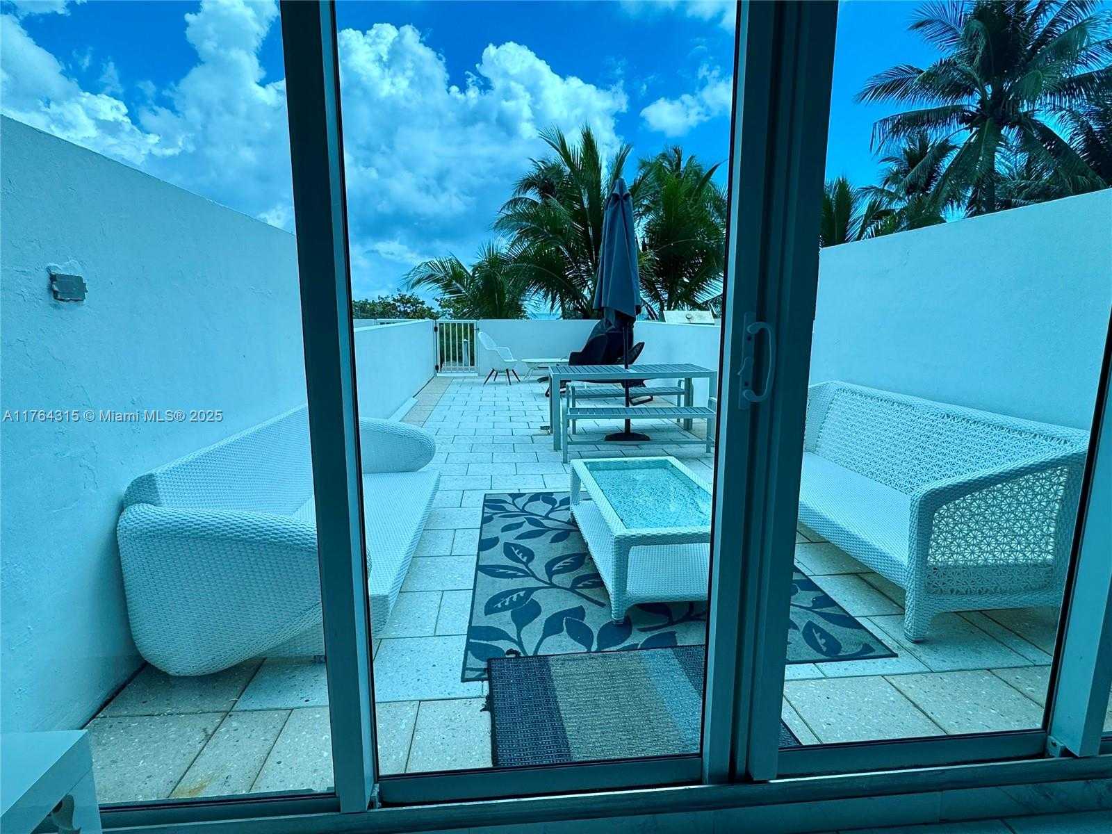 Small Image of 5445 COLLINS AVE #TH-11, Miami Beach Number 11