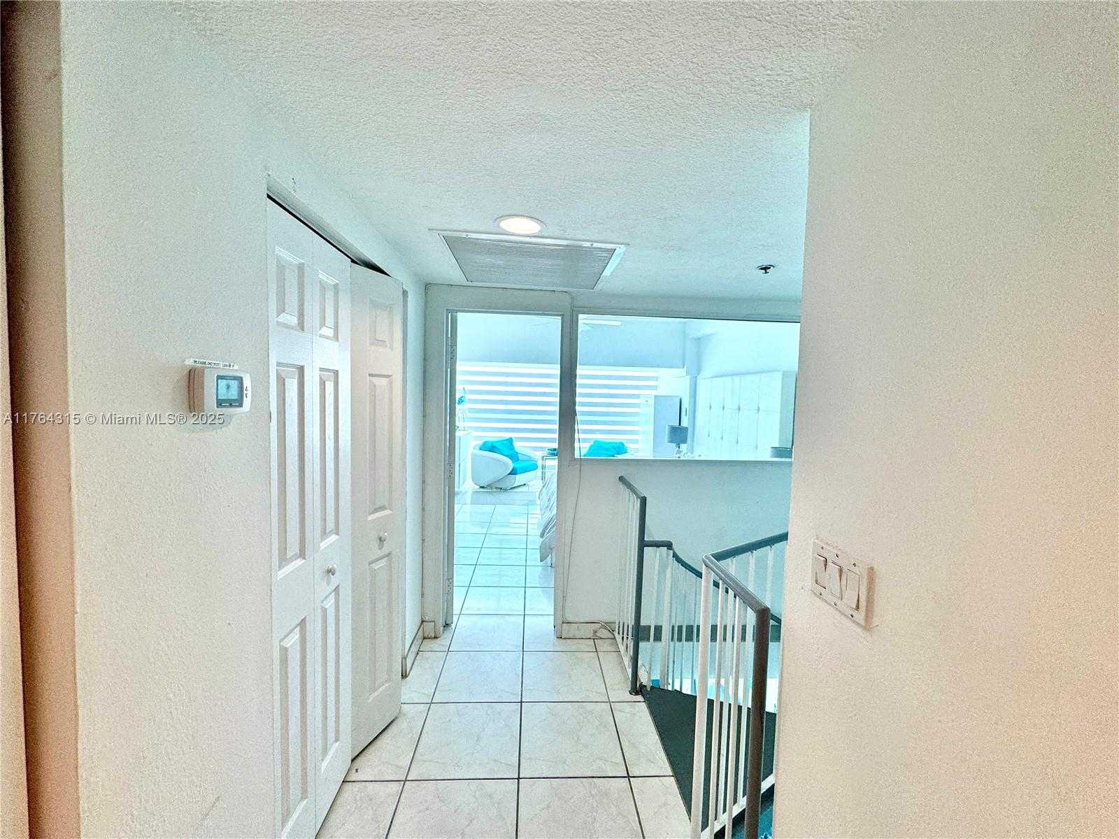 Small Image of 5445 COLLINS AVE #TH-11, Miami Beach Number 20