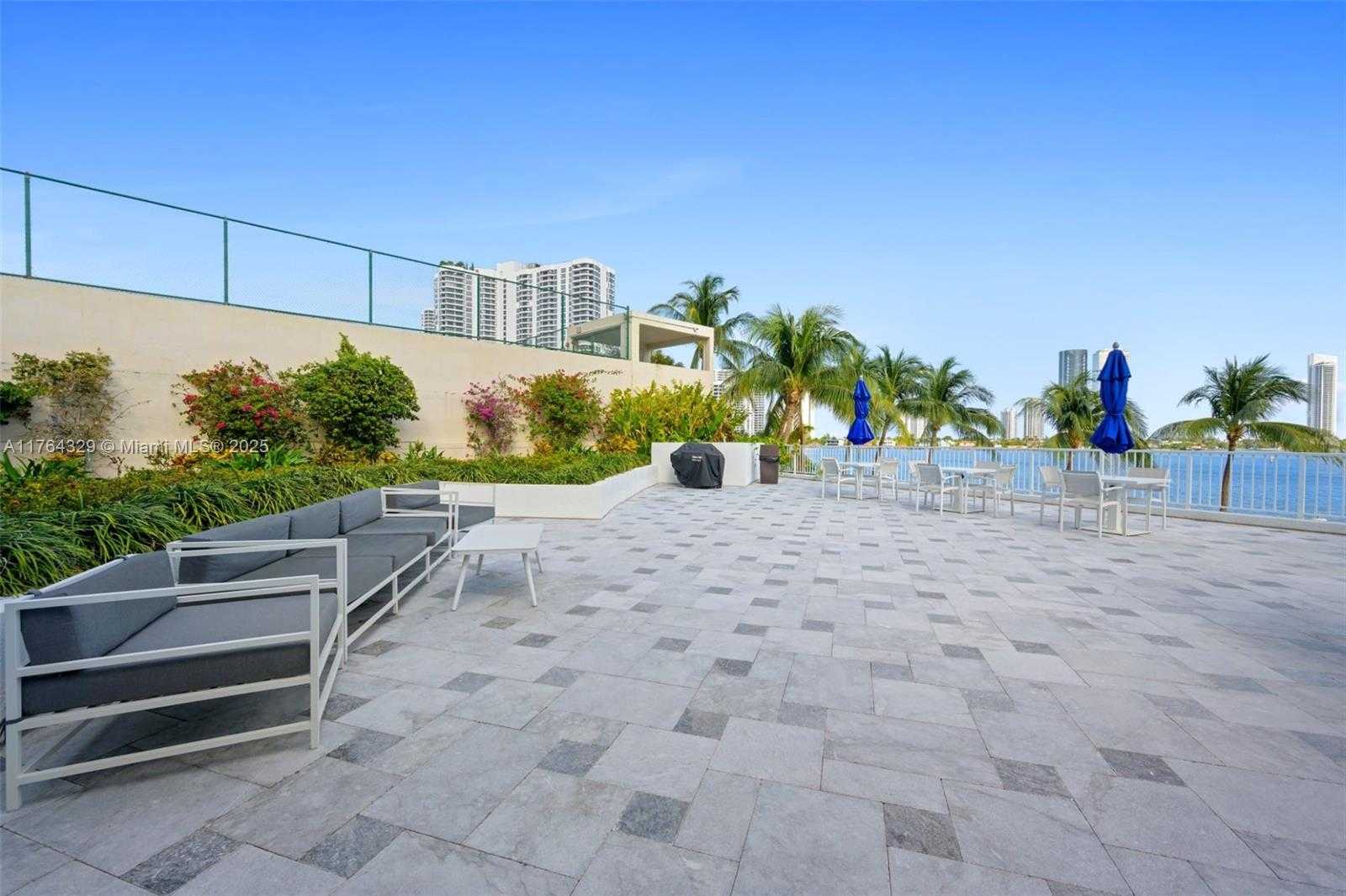 Small Image of 3370 HIDDEN BAY DR #507, Aventura Number 33