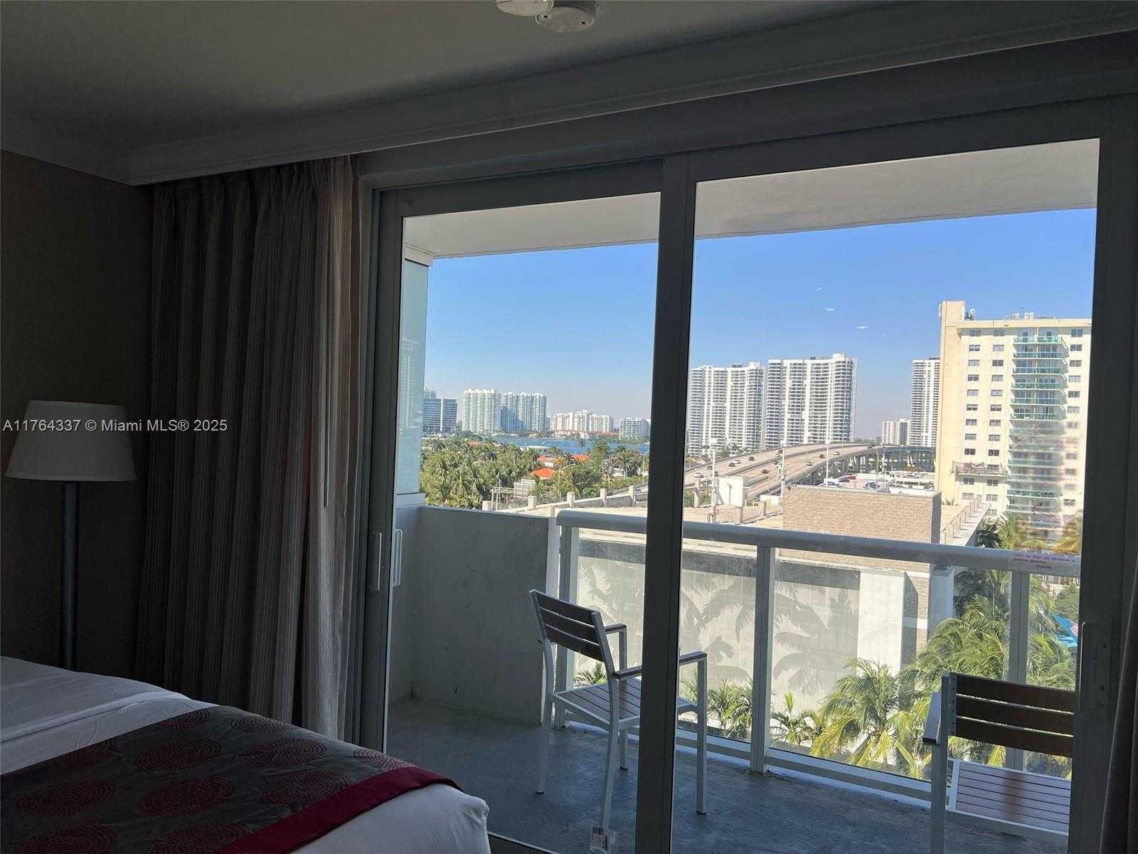 Small Image of 19201 COLLINS AVE #732, Sunny Isles Beach Number 3