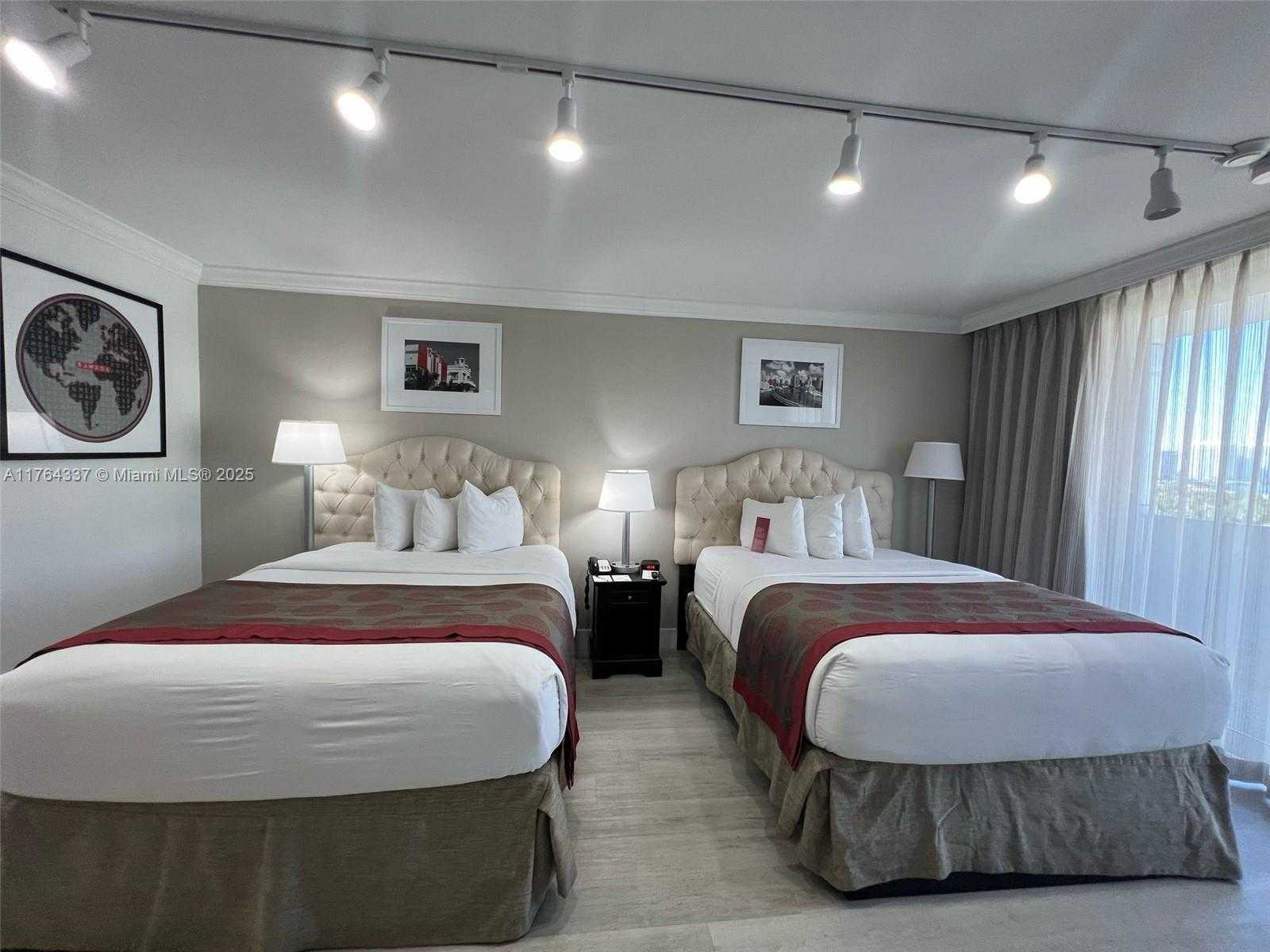 Small Image of 19201 COLLINS AVE #732, Sunny Isles Beach Number 5