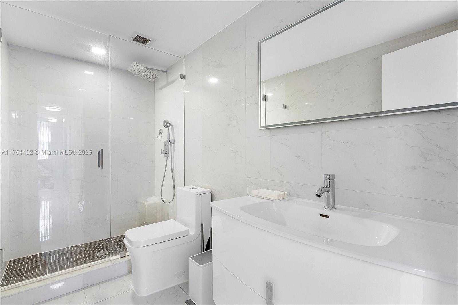 Small Image of 1980 SOUTH OCEAN DR #19G, Hallandale Beach Number 20