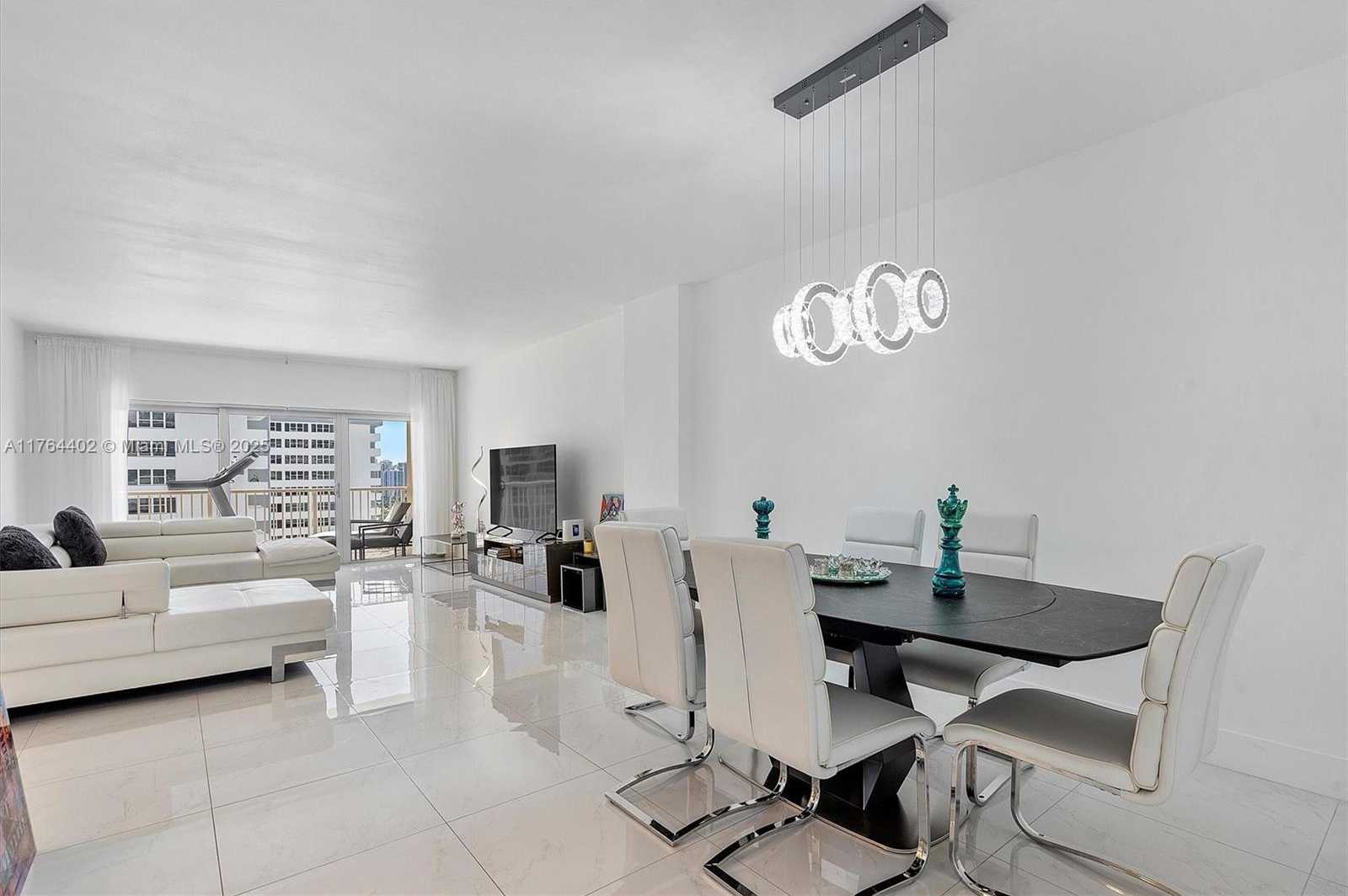 Small Image of 1980 SOUTH OCEAN DR #19G, Hallandale Beach Number 29