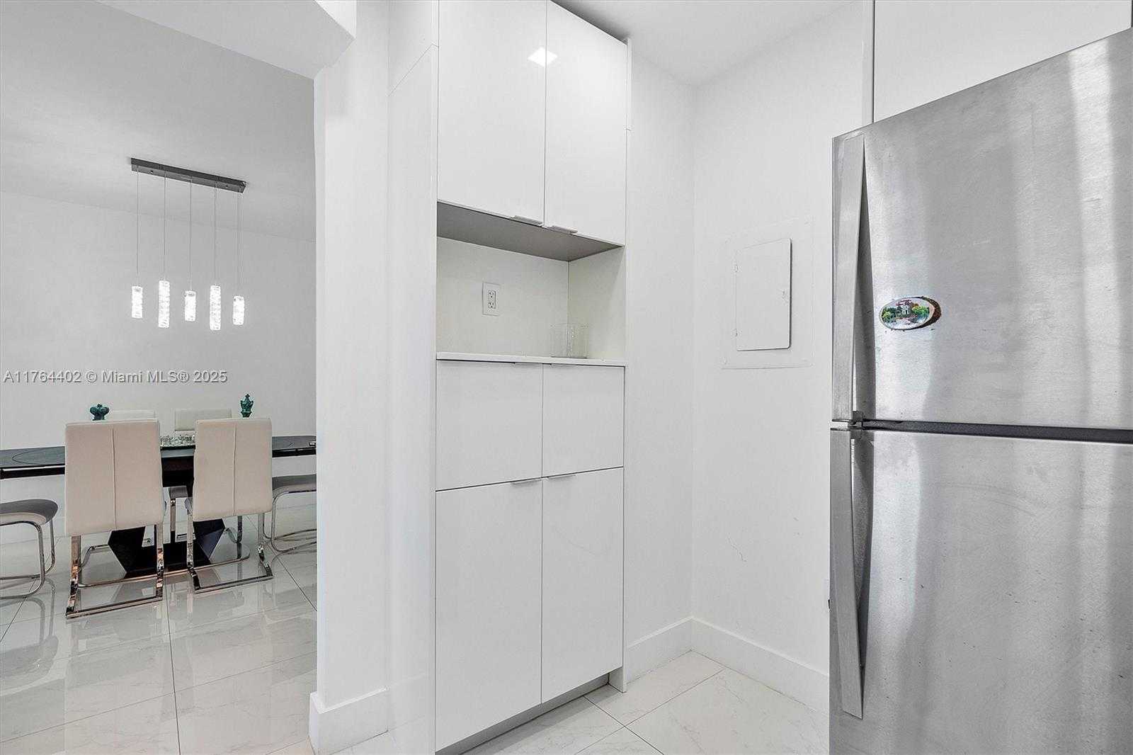 Small Image of 1980 SOUTH OCEAN DR #19G, Hallandale Beach Number 40