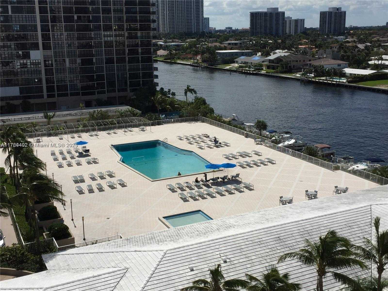 Small Image of 1980 SOUTH OCEAN DR #19G, Hallandale Beach Number 52